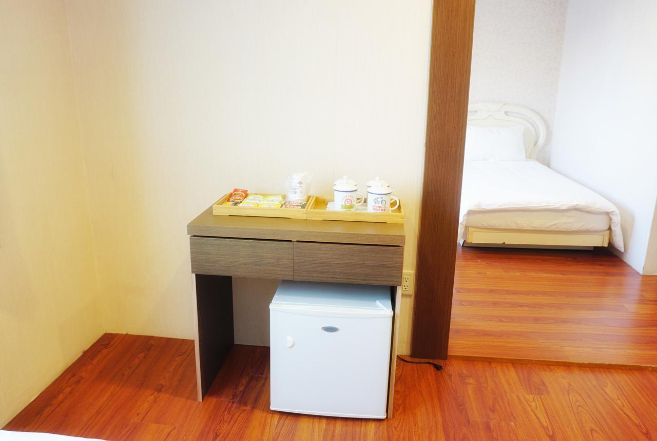 Red Roof B&B Jinhu Exterior photo