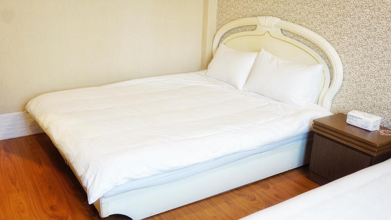 Red Roof B&B Jinhu Exterior photo